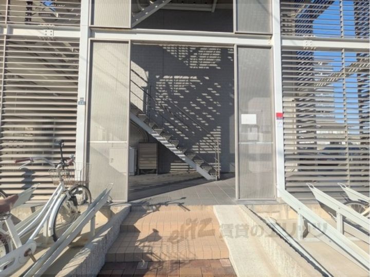 レオパレスルナ1の地図