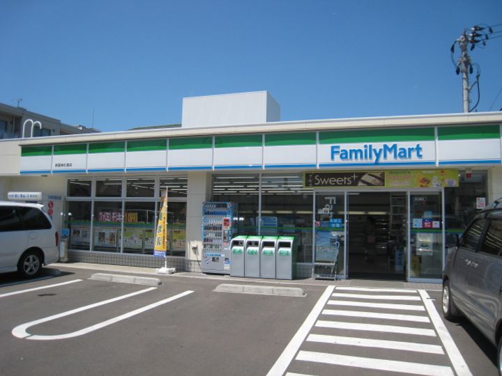 ラクラス通町の周辺