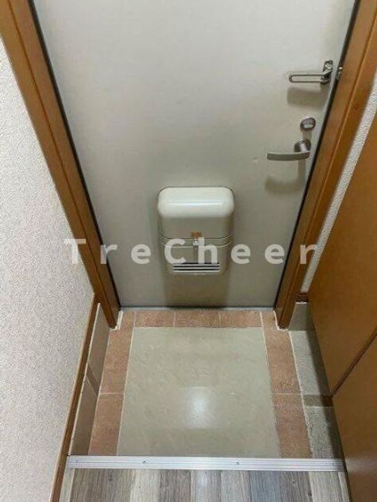 東京都世田谷区赤堤1(アパート)の賃貸物件の玄関