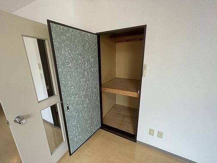 メゾンルック B棟の内装