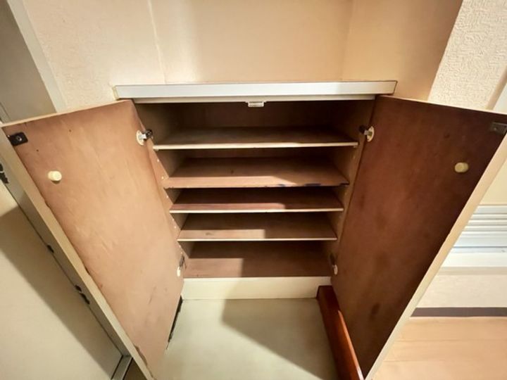 アスプロパラティ8の内装