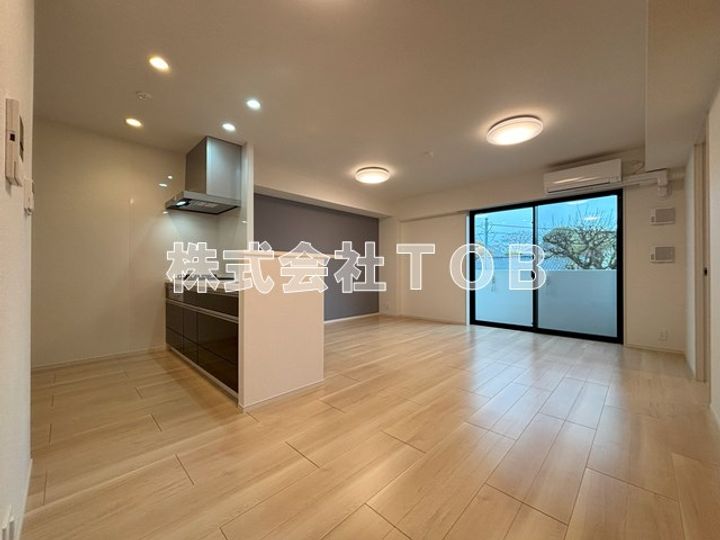 S-RESIDENCE富士見ヶ丘affordの居間