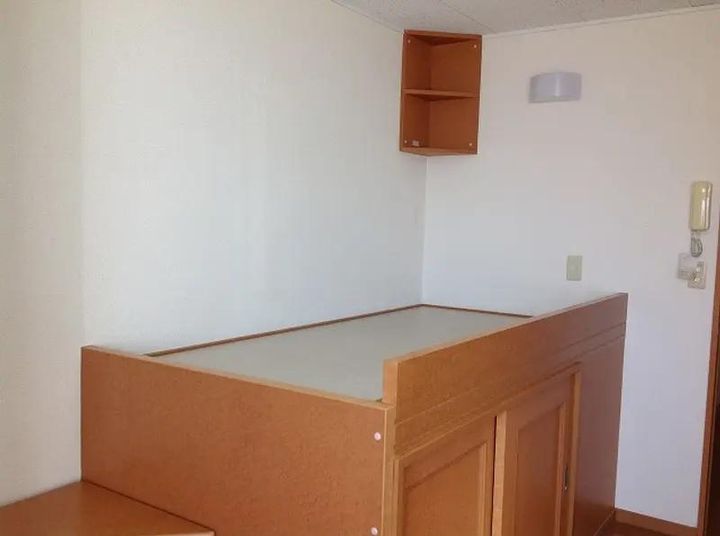 レオパレスブルースカイの内装