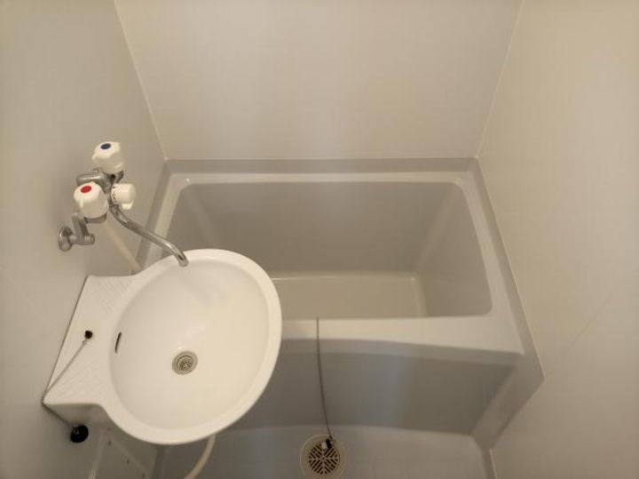 レオパレスブルースカイの風呂