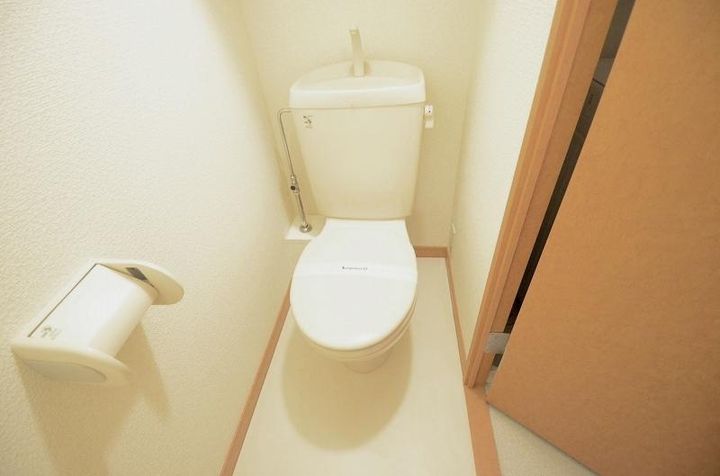 レオパレスツルミの内装