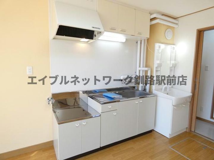 メゾンソレイユ(川端町)のキッチン