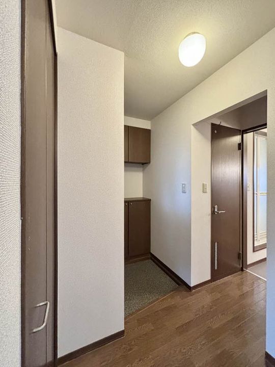 ペルレ A棟の玄関