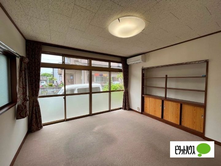 福島県郡山市安積町荒井字鎗ケ池(一戸建)の賃貸物件の居間