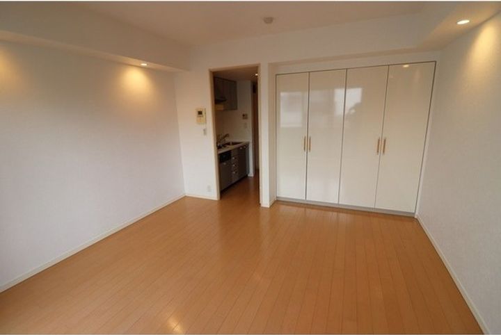 オーキッドレジデンス神楽坂の居間