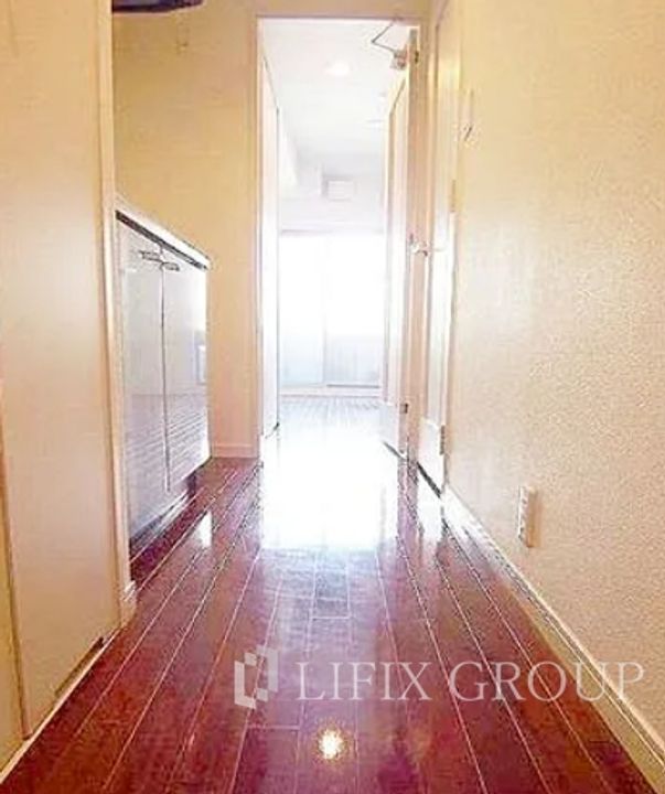 アクロス目黒の玄関