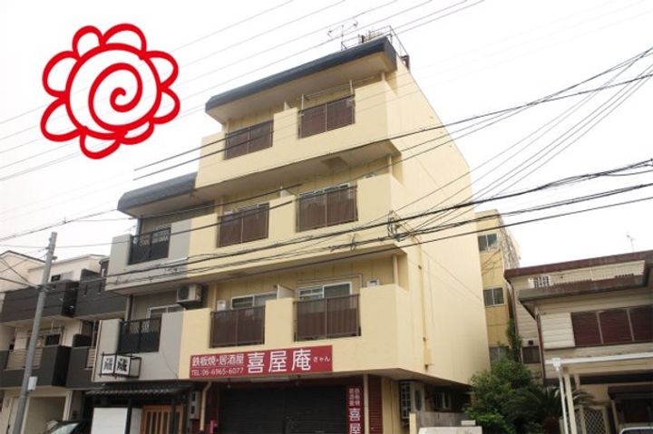 今津パークハイツの外観