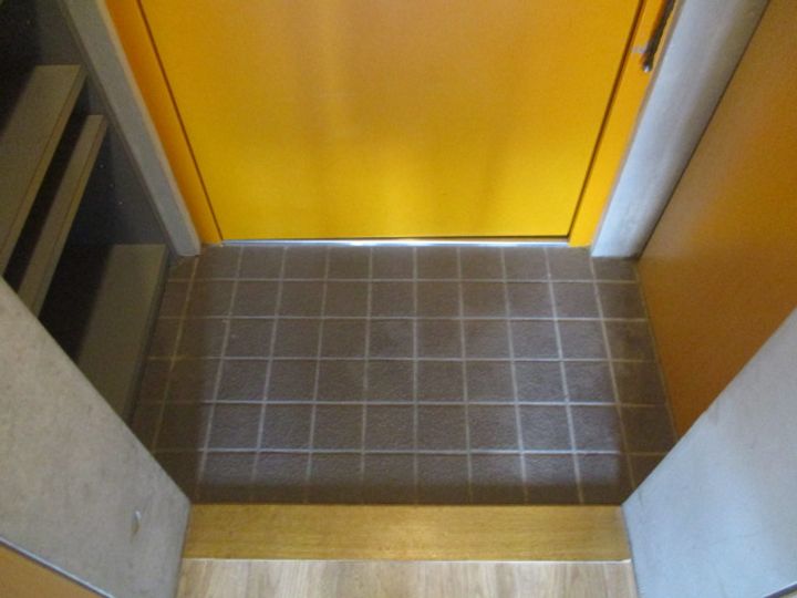 大阪府大阪市住之江区安立2(マンション)の賃貸物件の玄関