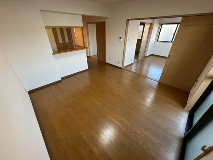 グランドハイツの居間