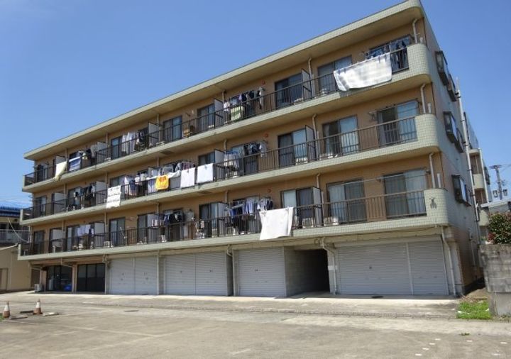 タクロウB棟の外観