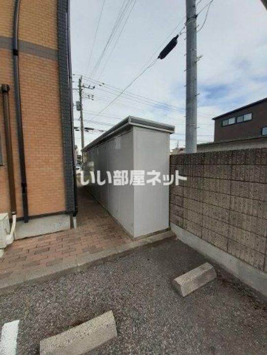 ウイングバレンの地図