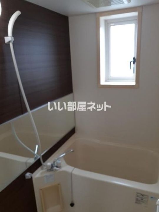 ウイングバレンの風呂