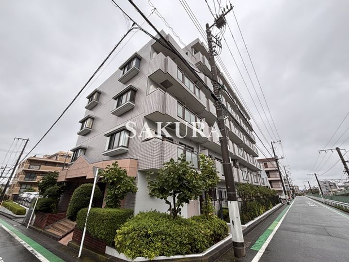 エンゼルハイム十日市場の外観