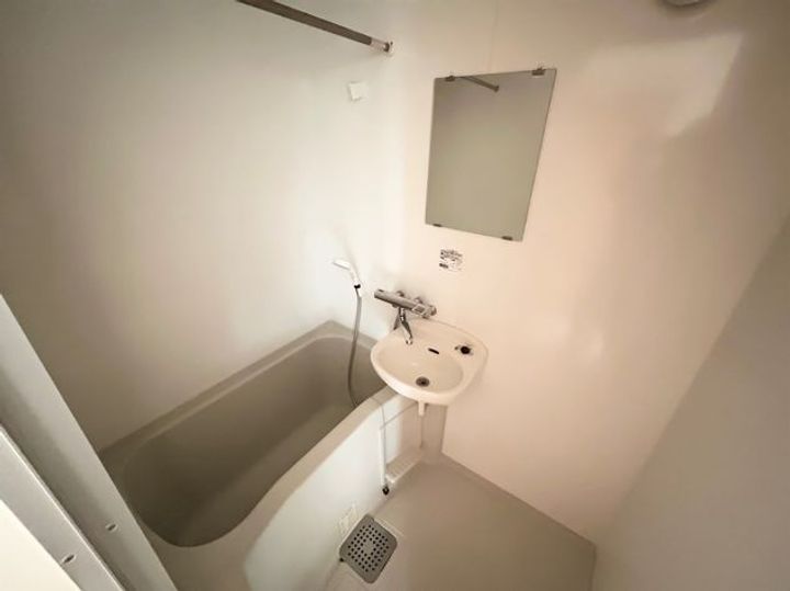 愛知県日進市赤池南2(アパート)の賃貸物件の風呂