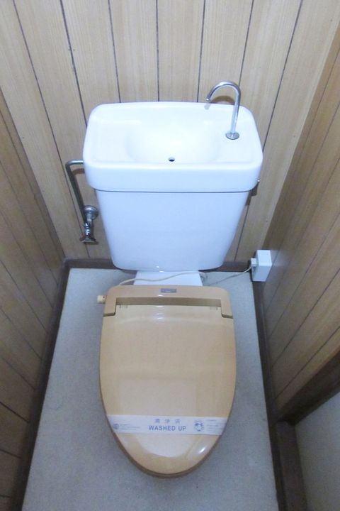 第1高木アパートの内装