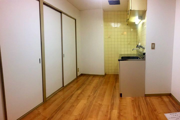 ファミリーハイツ西脇の居間