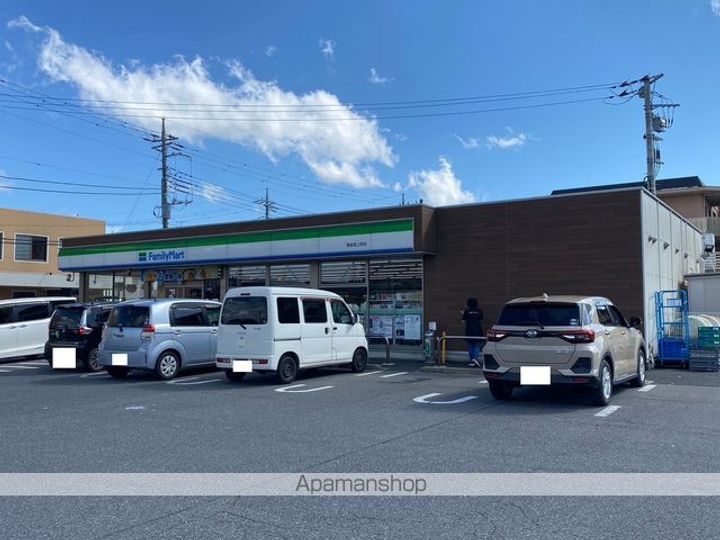 レオパレスアルジャンの周辺