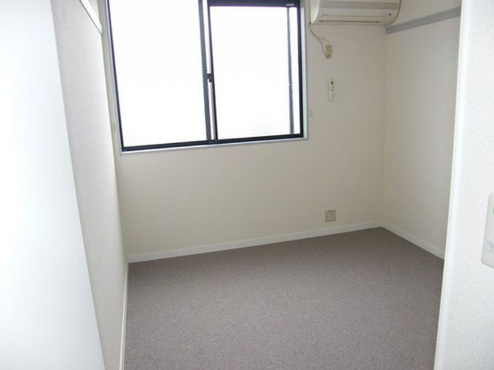 レオパレスひいらぎIIIの内装