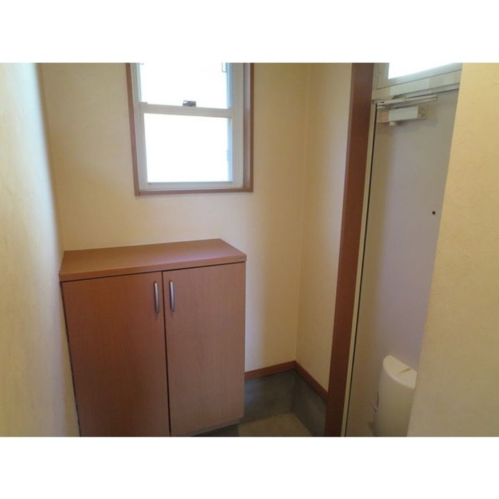 リバティーハウス今福の玄関