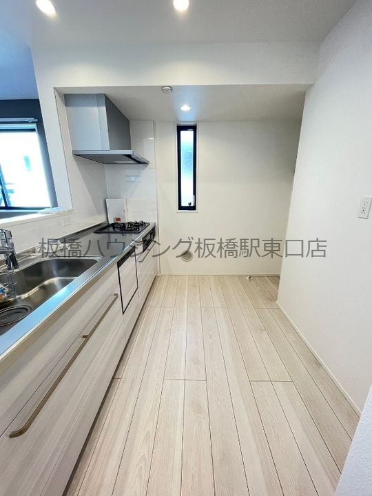東京都板橋区徳丸7(一戸建)の賃貸物件のキッチン