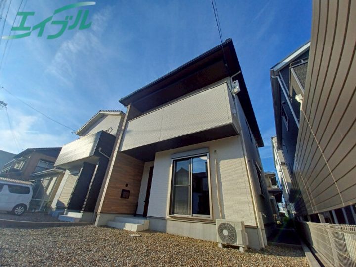 三重県四日市市城東町(一戸建)の賃貸物件の外観