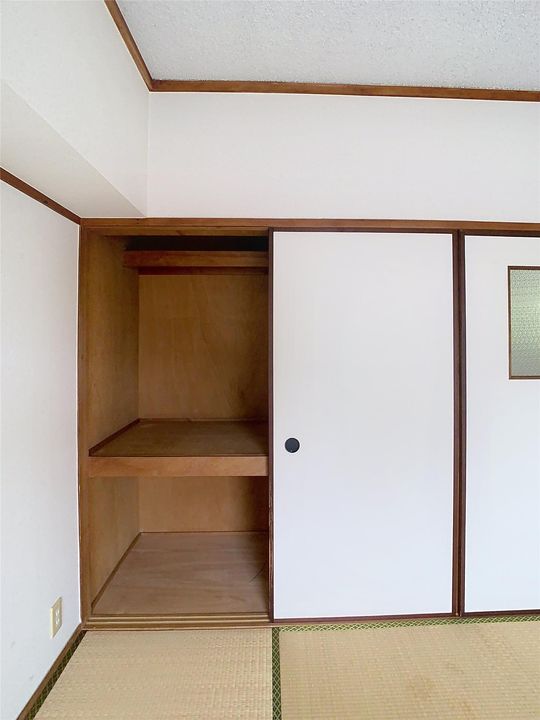 リバーサイドマンションIIの内装