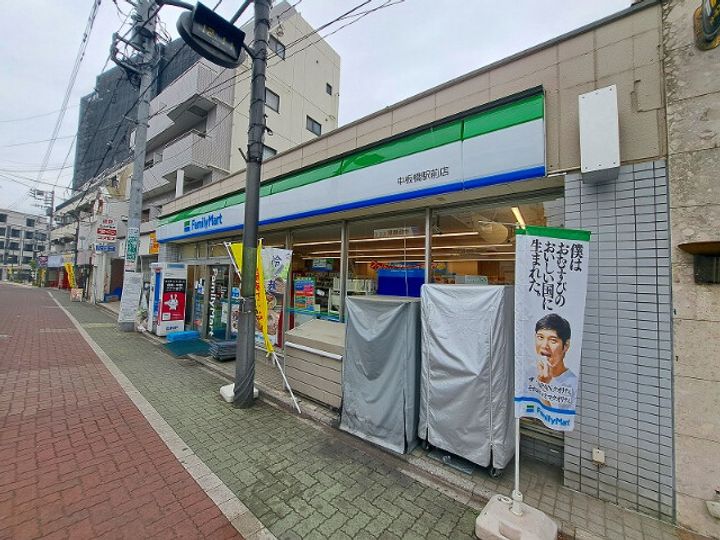 CASA Fの周辺