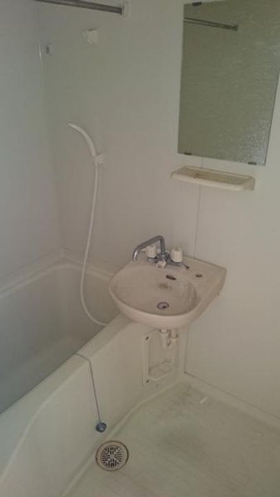 スタジオ・シェルの風呂