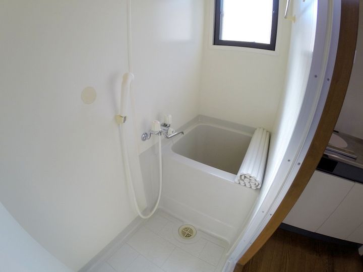 プチメゾンの風呂