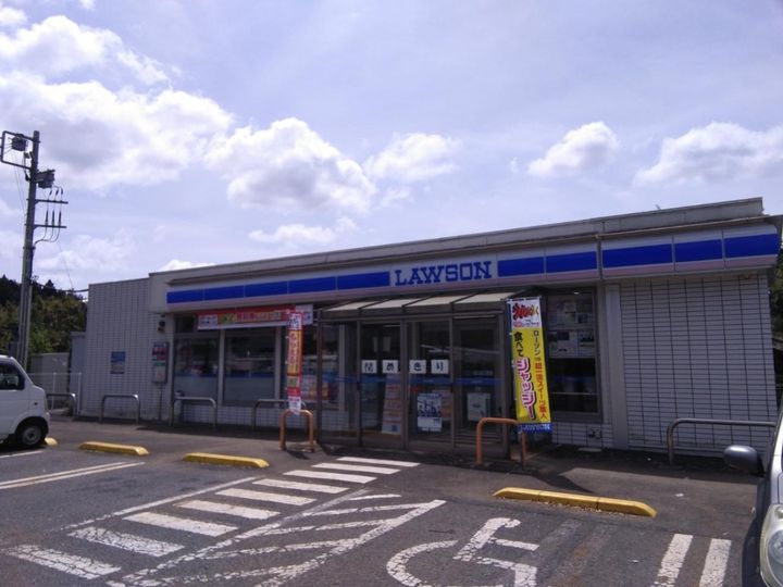 エスポアールの周辺