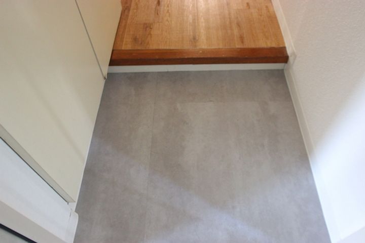 SPLASH WESTの玄関