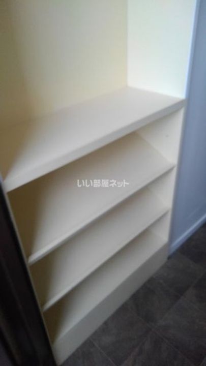 第一岐阜県ビルの玄関