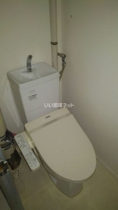 第一岐阜県ビルの内装