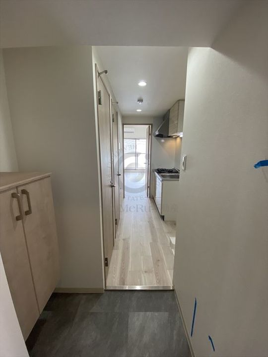 セオリー大阪EAST DOORの玄関