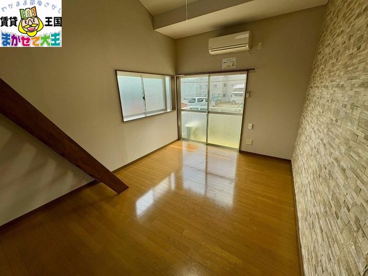 アメニティ葉山の居間