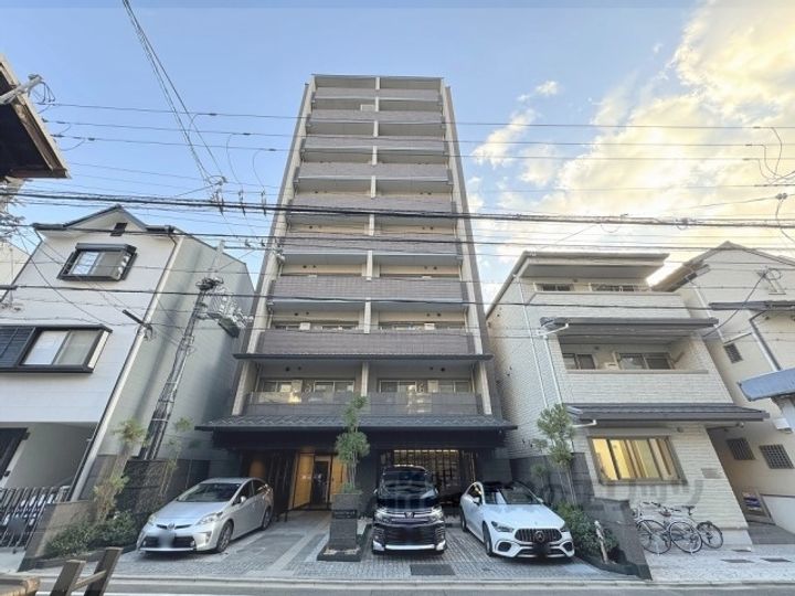 サンクチュアリ二条城2の外観