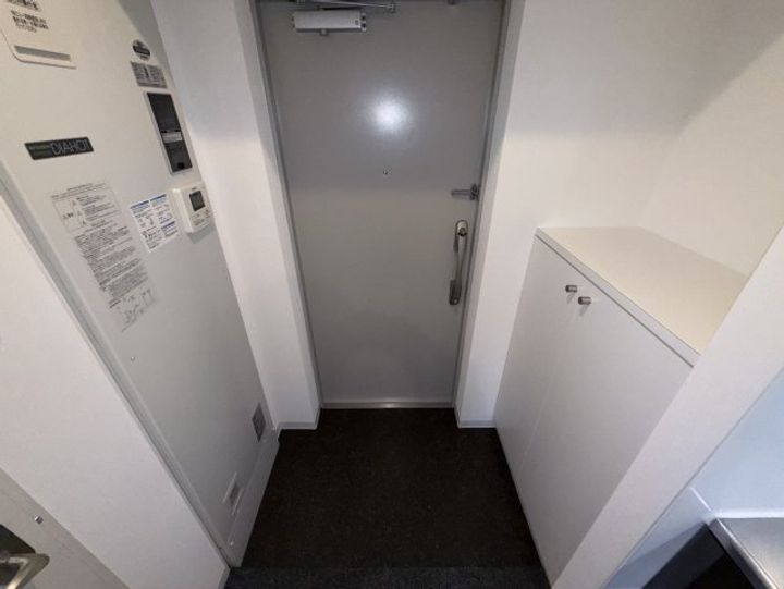 兵庫県神戸市須磨区大田町4(マンション)の賃貸物件の玄関