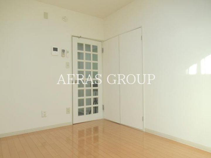 ニチエーイン国分寺の居間