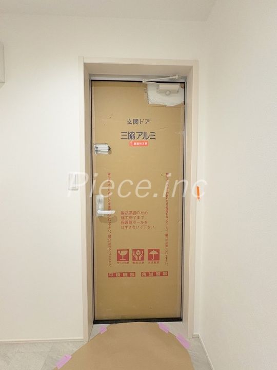 フジパレスJR淡路駅東の玄関