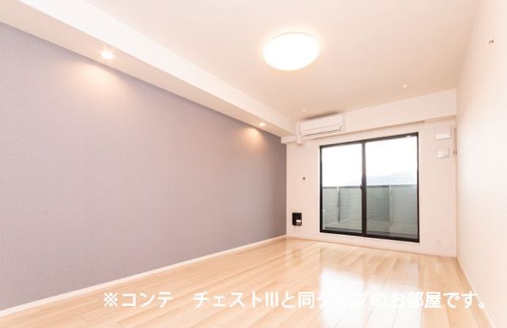 クレメントガーデンVの居間