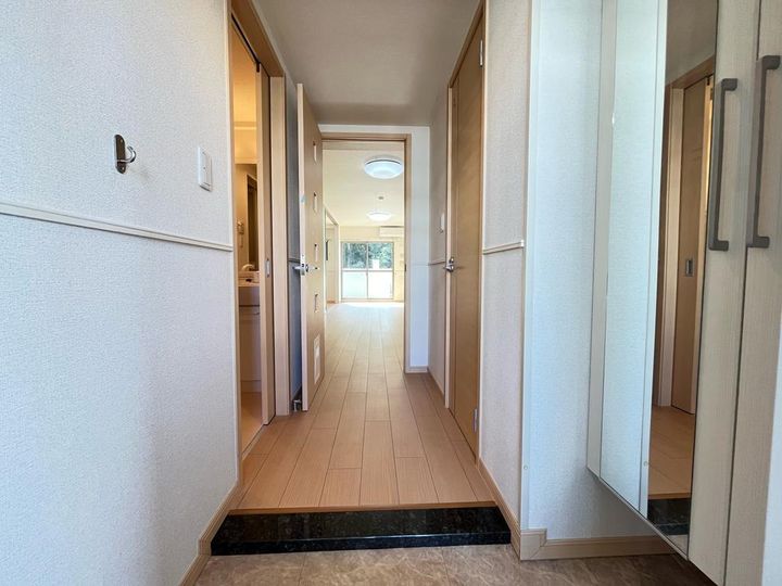 オリーブコート塚田の玄関