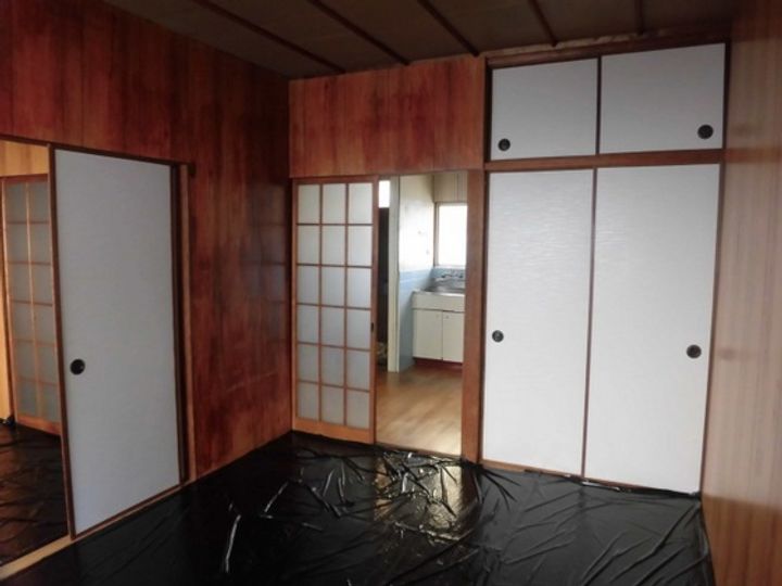松翠苑の居間