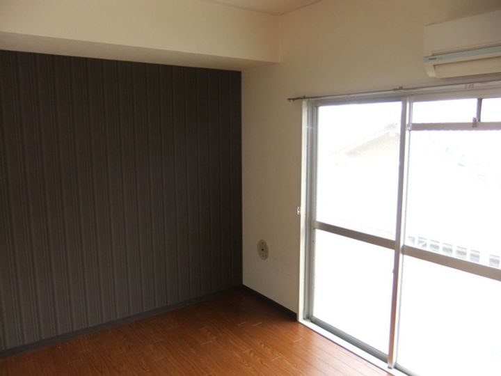 Aみゆきビルの居間