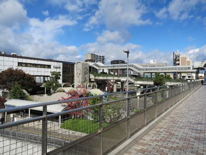 丸栄ライオンズマンションB棟の周辺