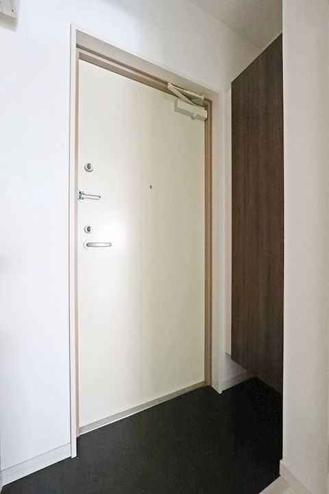 愛知県名古屋市西区又穂町5(アパート)の賃貸物件の玄関