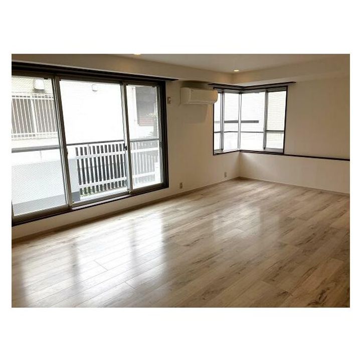 東京都文京区千石3(マンション)の賃貸物件の居間